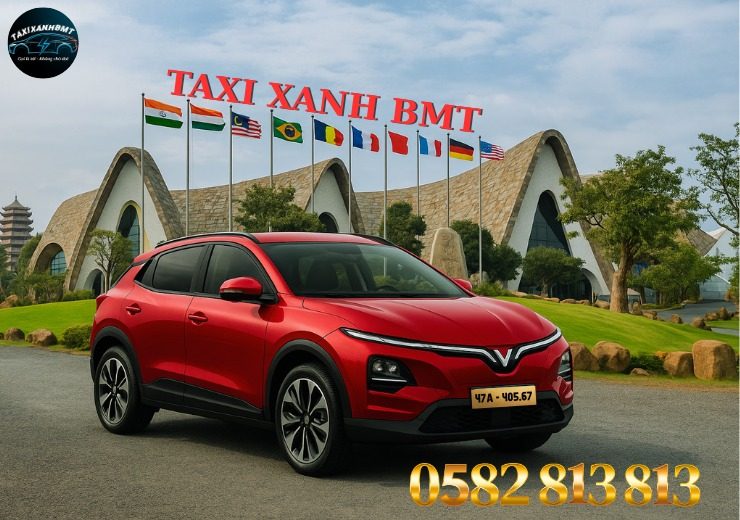 Có thể là hình ảnh về ô tô và văn bản cho biết 'TAKIKANHOMT な ΤΑΧΙ XANH BmT 47A-405.67 405.67 0582 82813813 813'